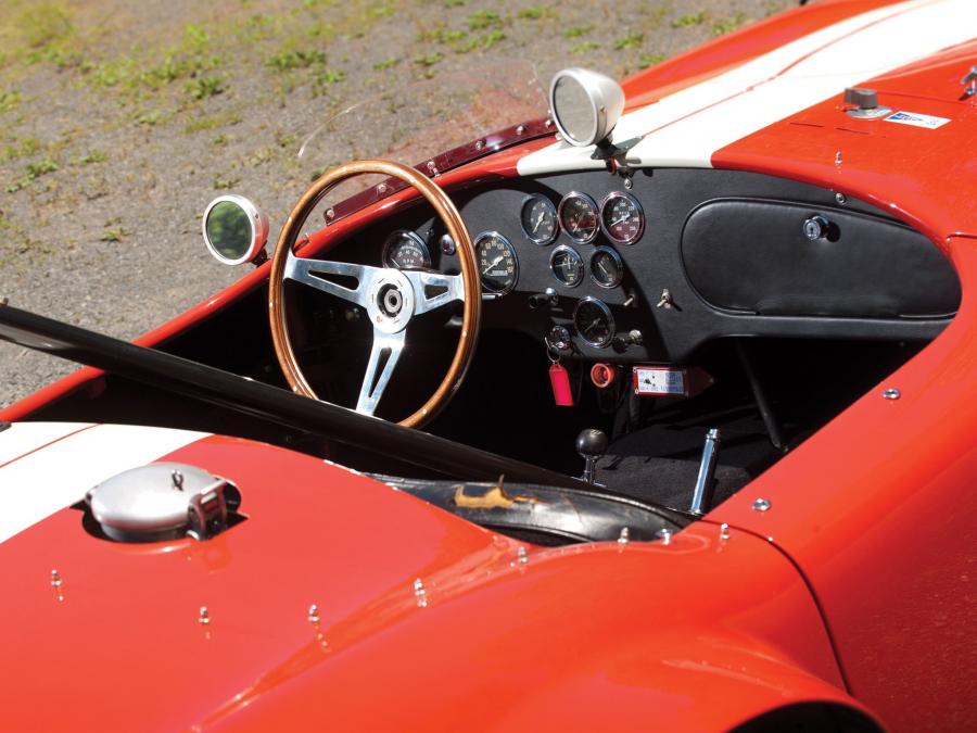  Shelby Cobra Competition Roadster 1964 года  (фото 6 из 13)